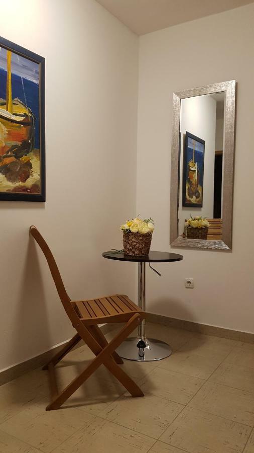 Apartment Lavanda Garden Раб Екстериор снимка