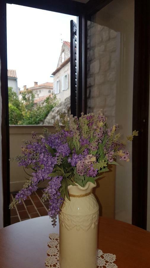 Apartment Lavanda Garden Раб Екстериор снимка
